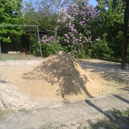 Schoenes Holzhaus In By Interhome Prázdninový dům Balatonfőkajár